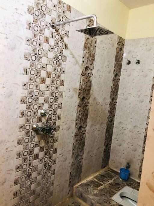 ורנאסי The Emerald House מראה חיצוני תמונה